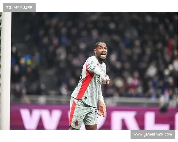 迈尼昂合同谈判停滞，米兰瞄准巴西国门索萨替代